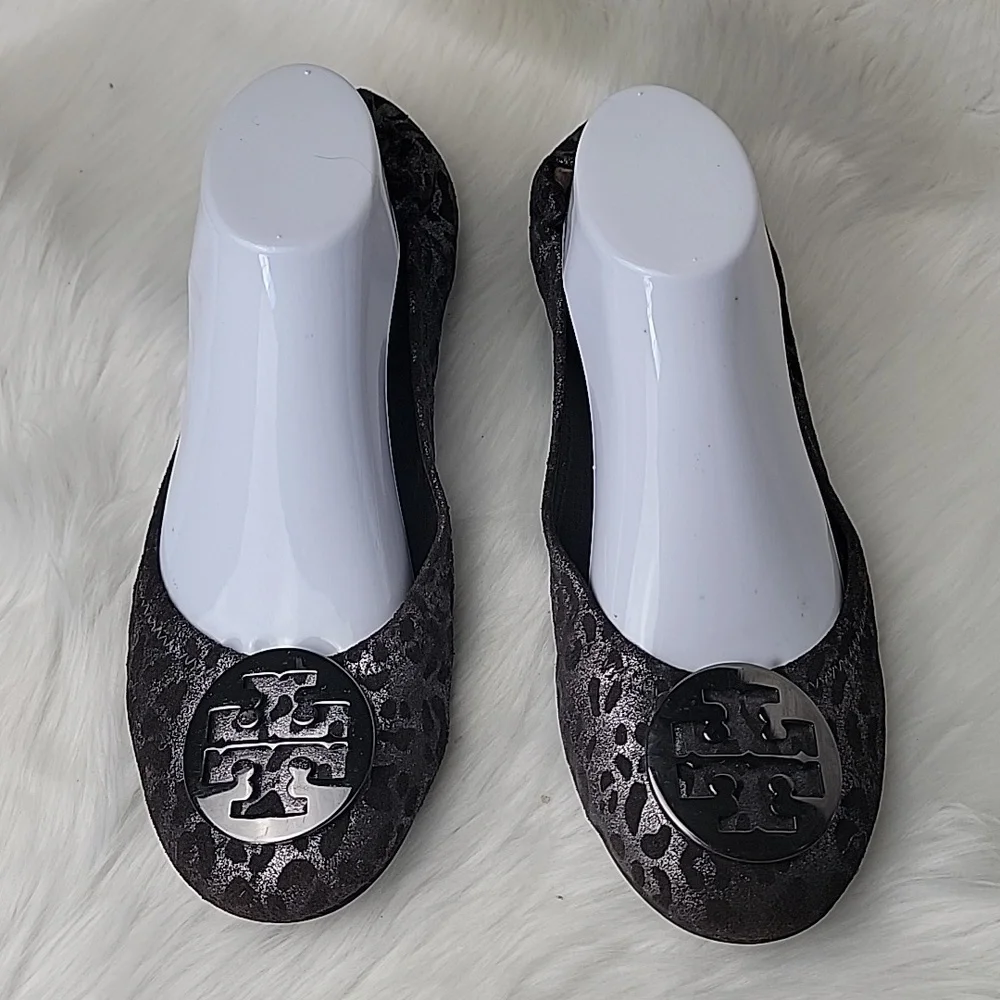 TORY BURCH Leopard Animal Print Metallic Silver Brown Medallion Logo Ballet Flat